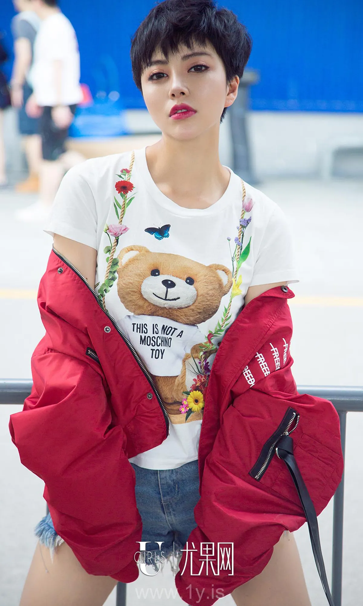 UGIRLS NO.1179 Irresistible & Pretty Chinese Cutie 金卓然朵朵浪花