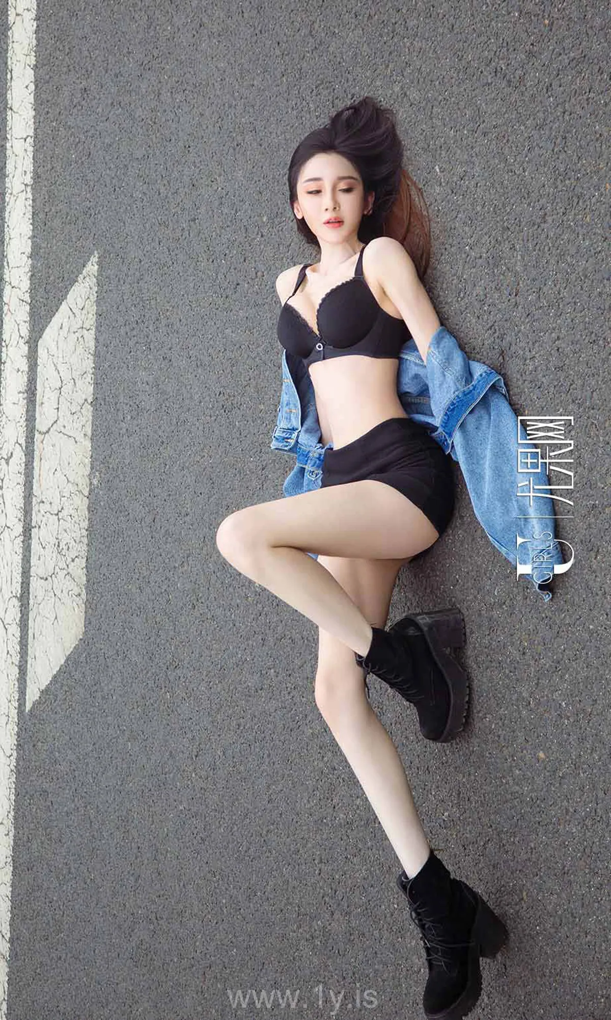 UGIRLS NO.1238 Hot Chinese Girl 阿依努尔瓦娅