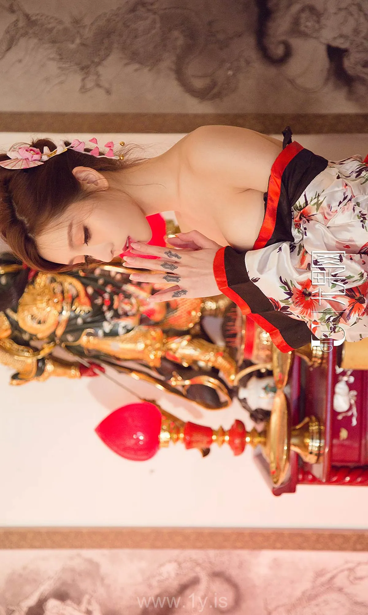 UGIRLS NO.1321 Gorgeous & Pretty Chinese Jade 极乐之境