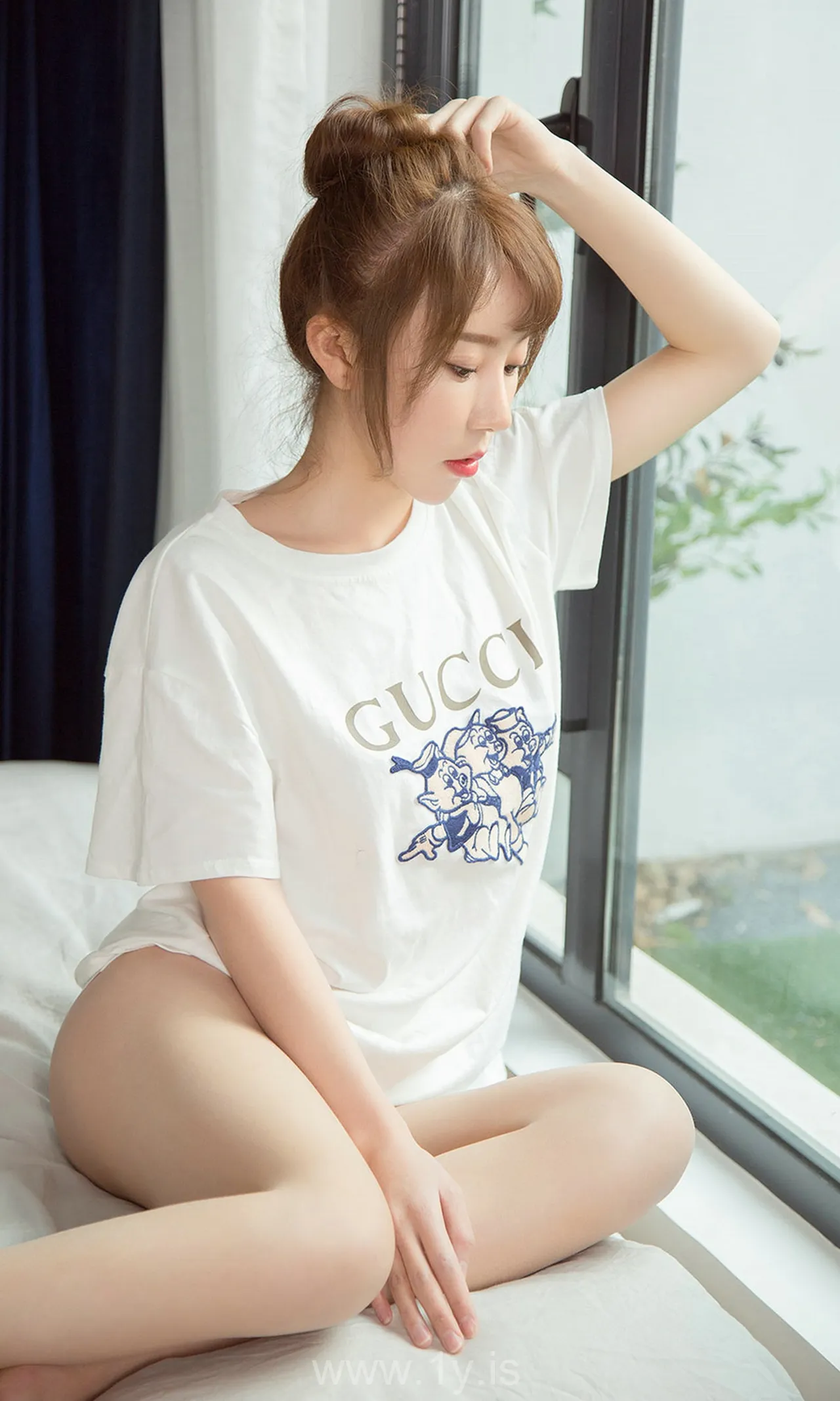 UGIRLS NO.1414 Lovely Chinese Homebody Girl 夏瑶少女不思议