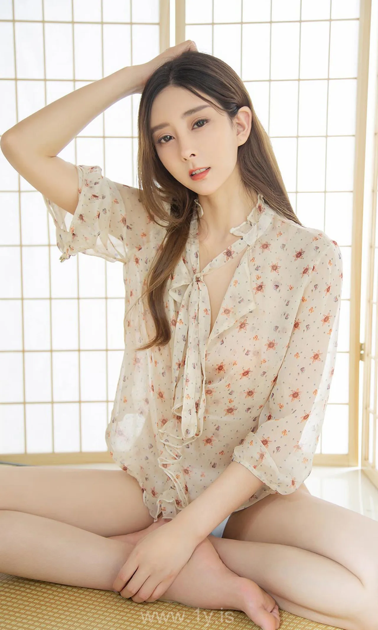 UGIRLS NO.1521 Elegant Chinese Hottie 小熙