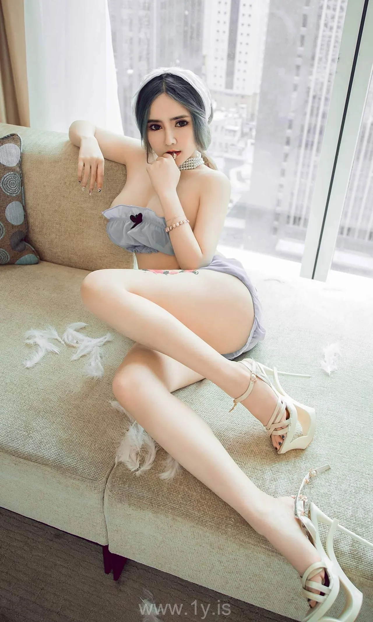 UGIRLS NO.1535 Well-developed & Lively Chinese Homebody Girl 温心怡
