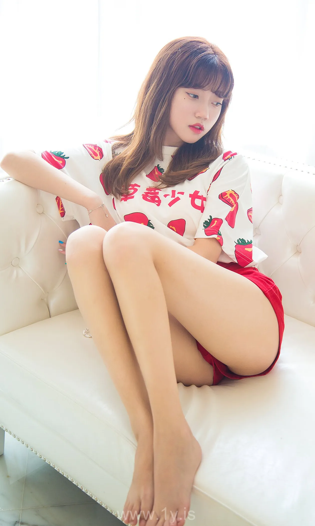 UGIRLS NO.1540 Adorable Chinese Women 甜心