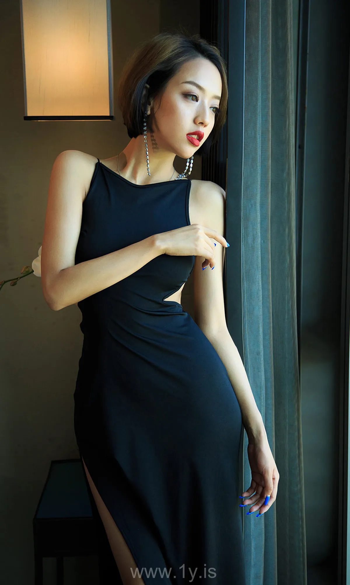 UGIRLS NO.1595 Trendy & Classy Chinese Girl Athena