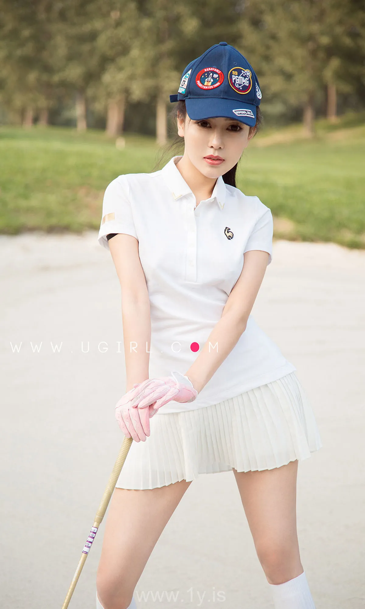 UGIRLS NO.1624 Appealing Chinese Homebody Girl 吴美溪《傲慢是罪》