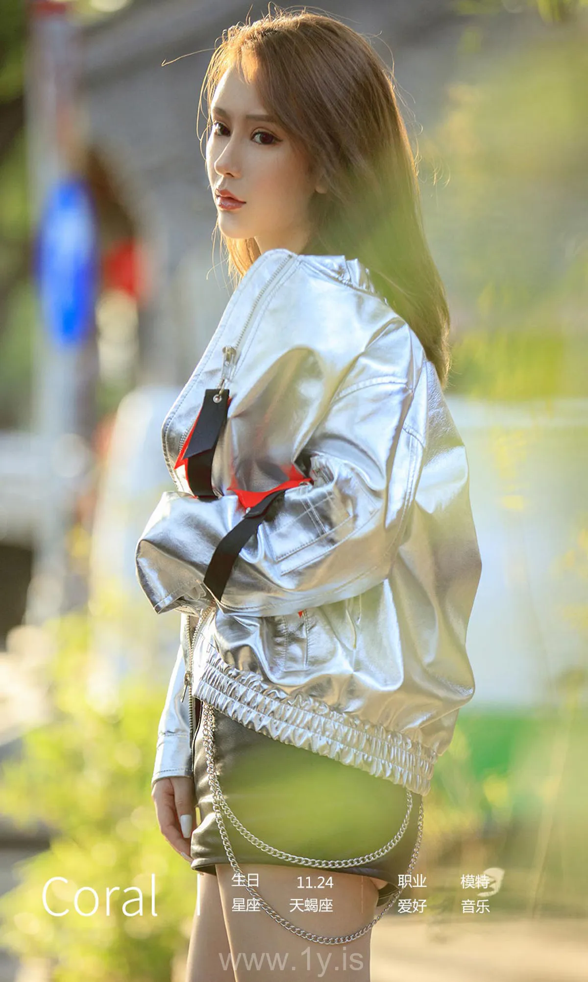 UGIRLS NO.1638 Fancy & Pretty Chinese Teen Coral《穿越我心中的每个角落》