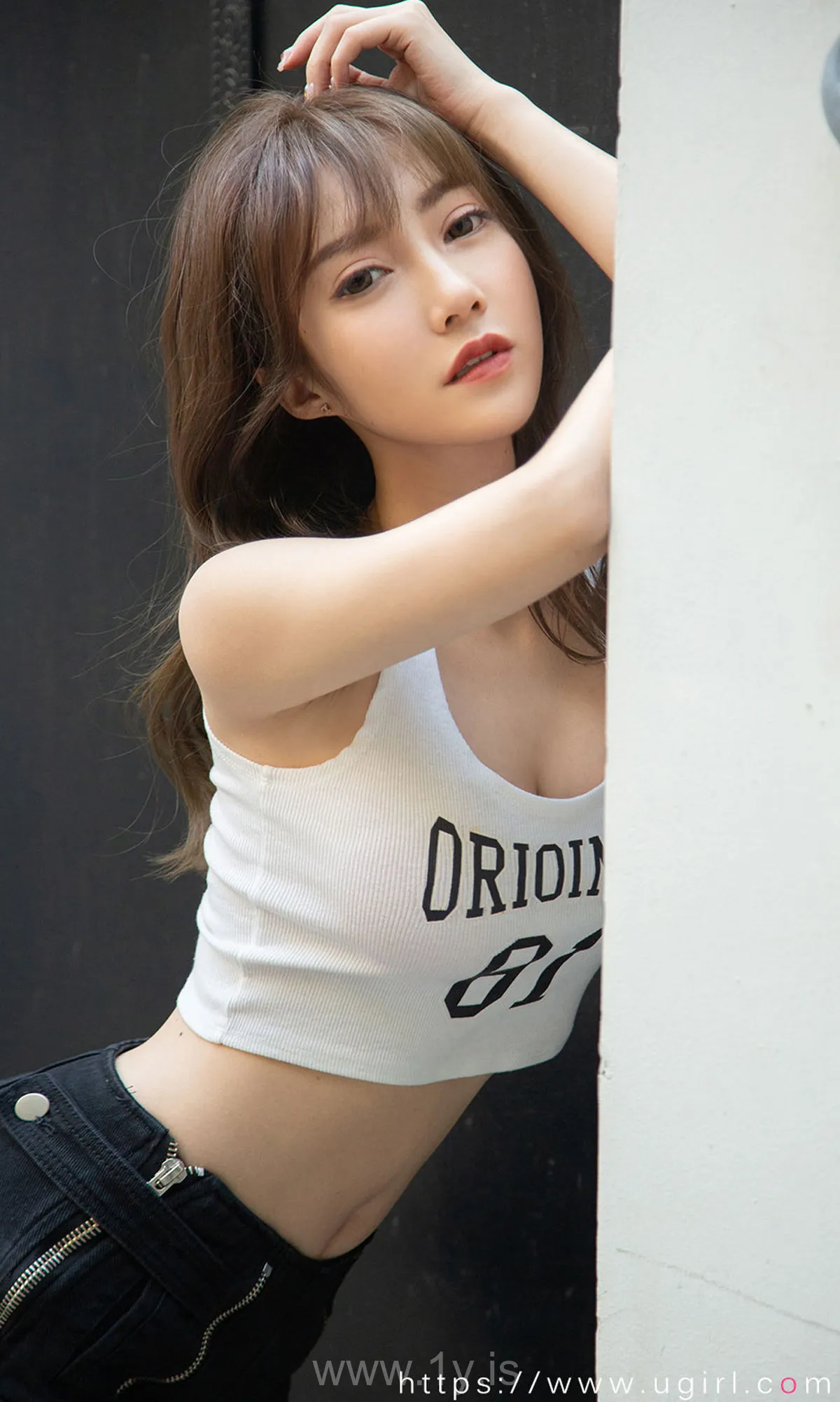 UGIRLS NO.1645 Charming & Fair Chinese Angel 夏玲蔓《姐姐好饿》