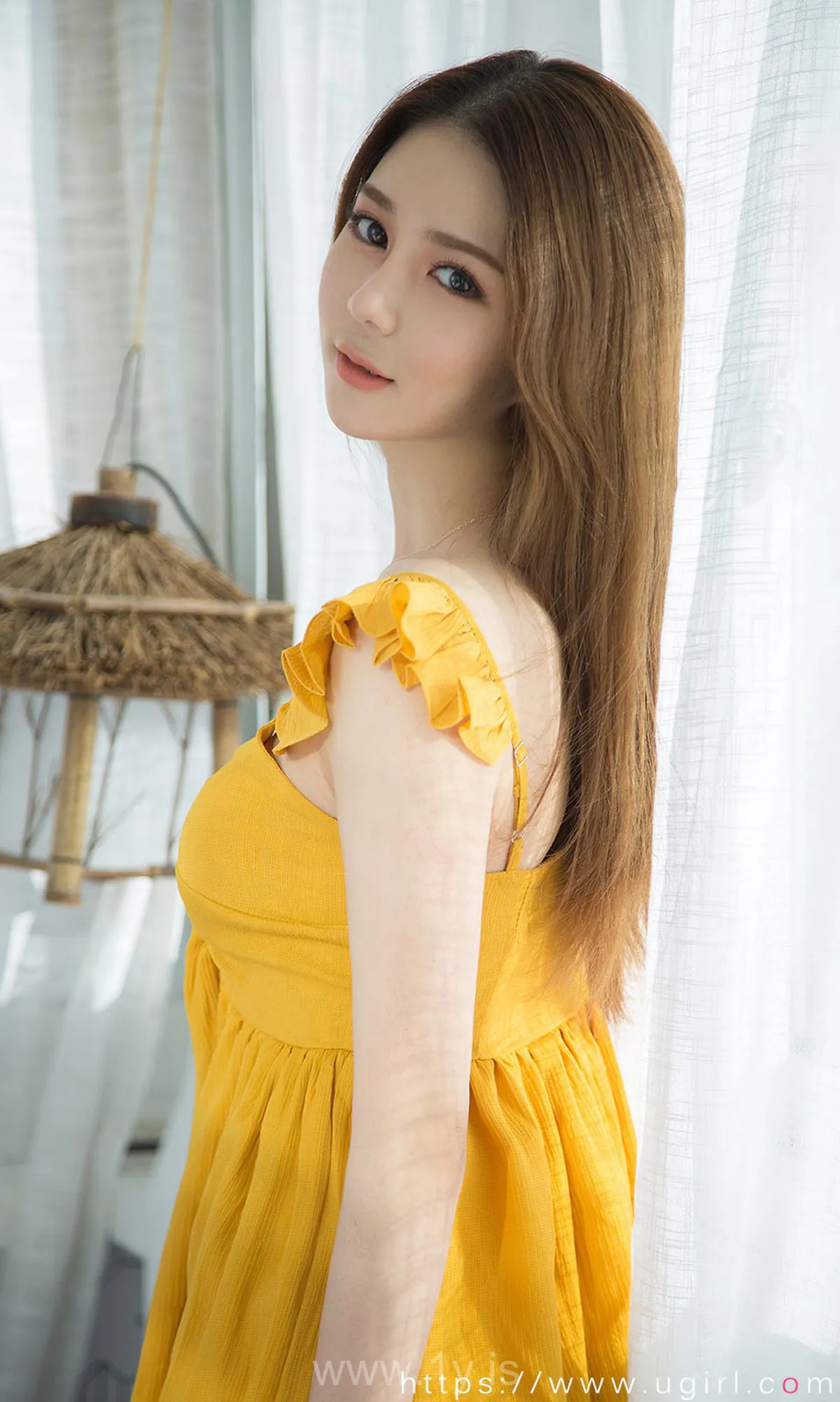 UGIRLS NO.1677 Lovely & Pretty Chinese Homebody Girl 如歌《温暖的你》