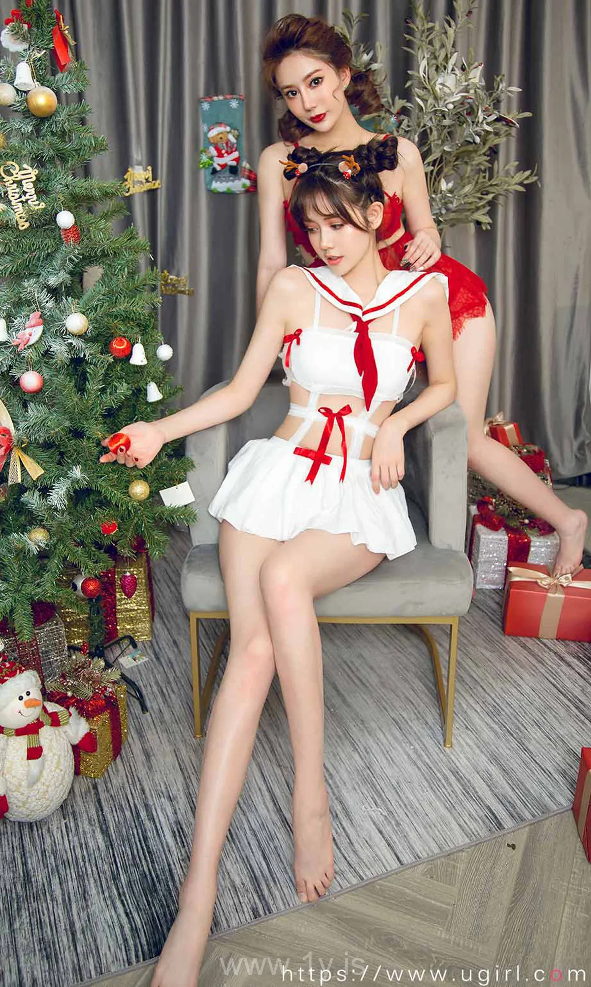 UGIRLS NO.1680 Trendy & Adorable Chinese Beauty 苏小曼&唐小糖《圣诞姐妹来狂欢》