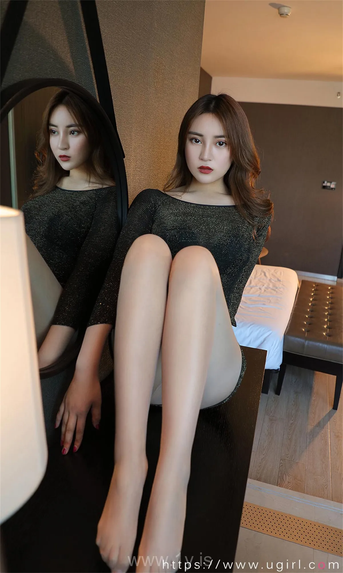 UGIRLS NO.1795 Graceful Chinese Cutie 丝滑情节金茜