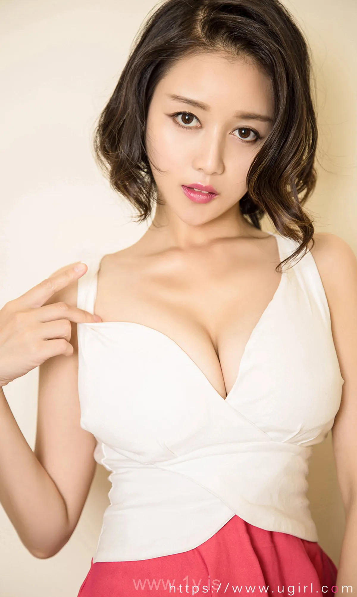 UGIRLS NO.1839 Adorable & Well Done Chinese Belle 夏日好清凉张梓然