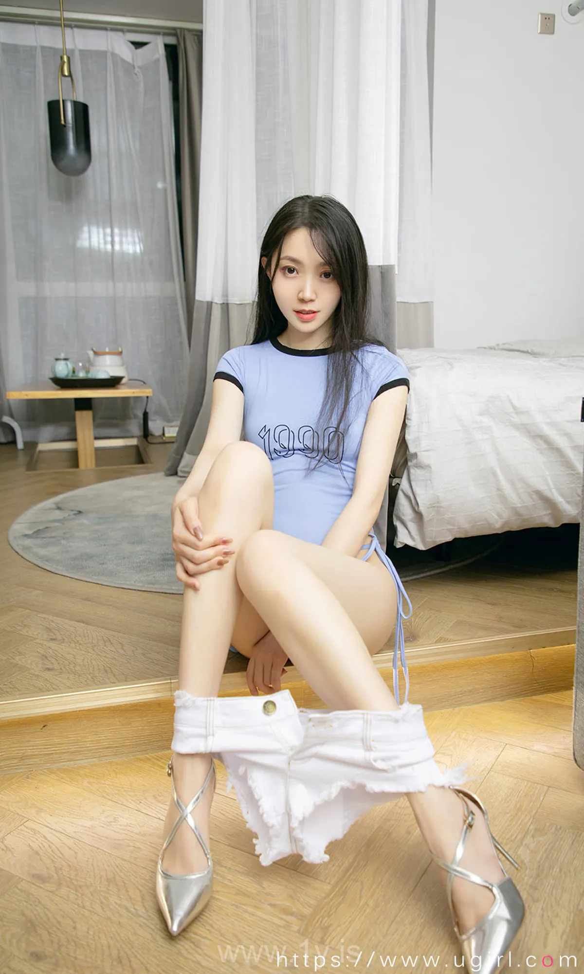 UGIRLS NO.2026 Slim & Exquisite Chinese Babe 小桃子无糖超甜