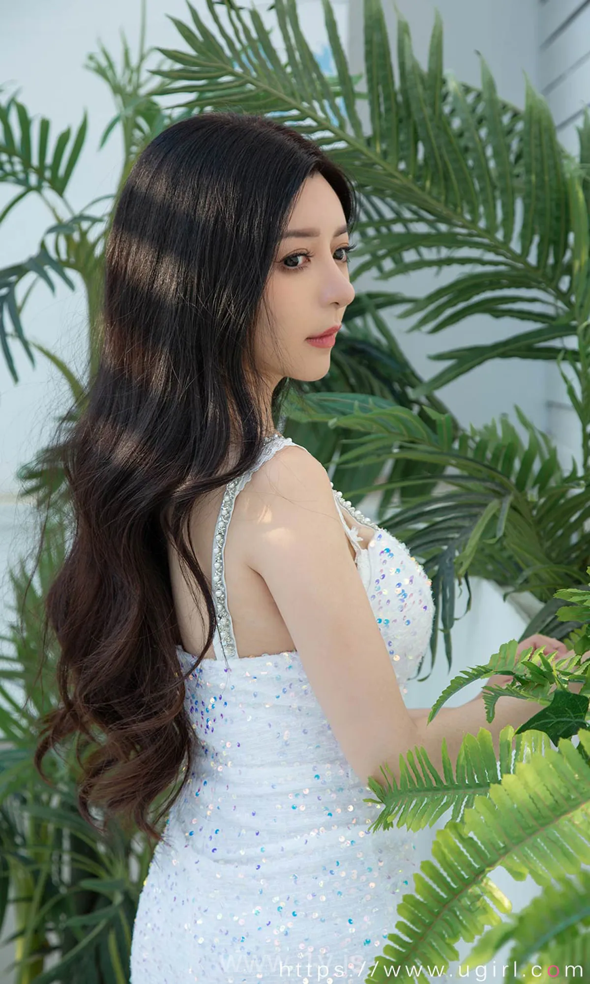 UGIRLS NO.2113 Decent Chinese Teen lulu趣味书屋