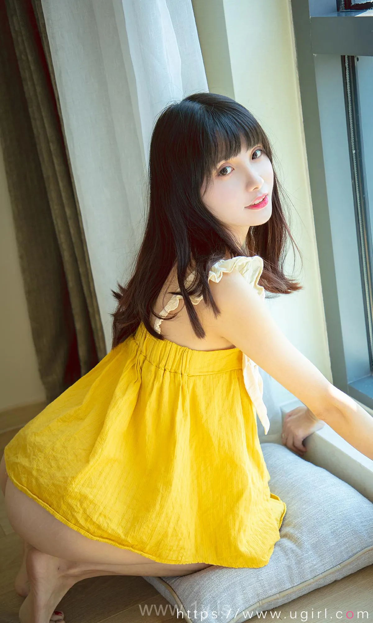 UGIRLS NO.2134 Pretty Chinese Mature Princess 猫猫小甜柠