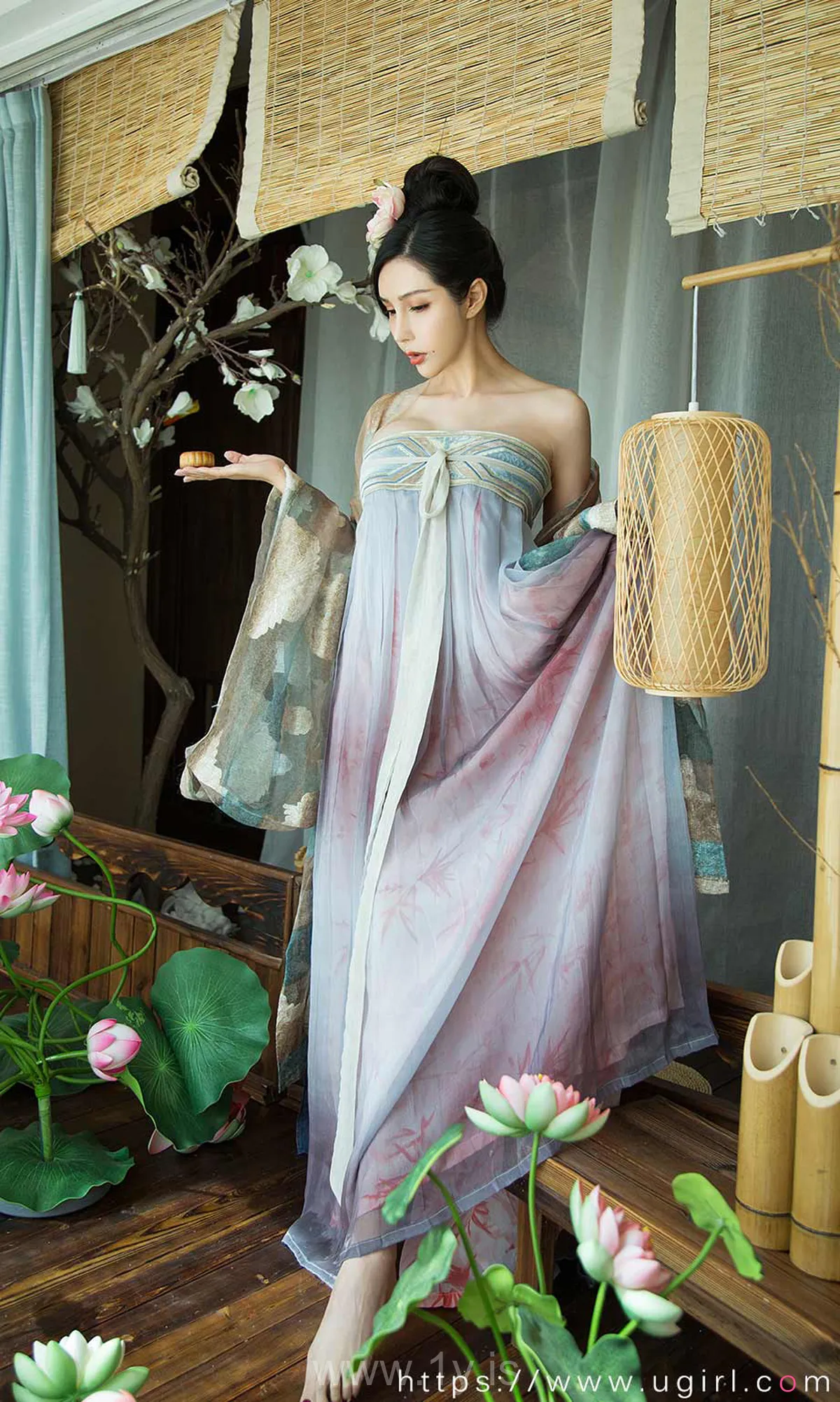 UGIRLS NO.2151 Slender Chinese Mature Princess 妮小妖七夕合辑织女梦