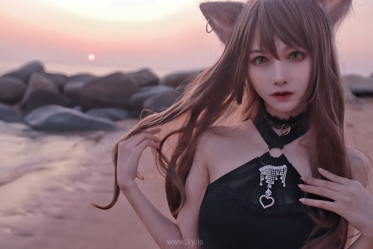 Coser@Shika小鹿鹿 NO.042 Well-developed & Gorgeous Chinese Women 天火泳装