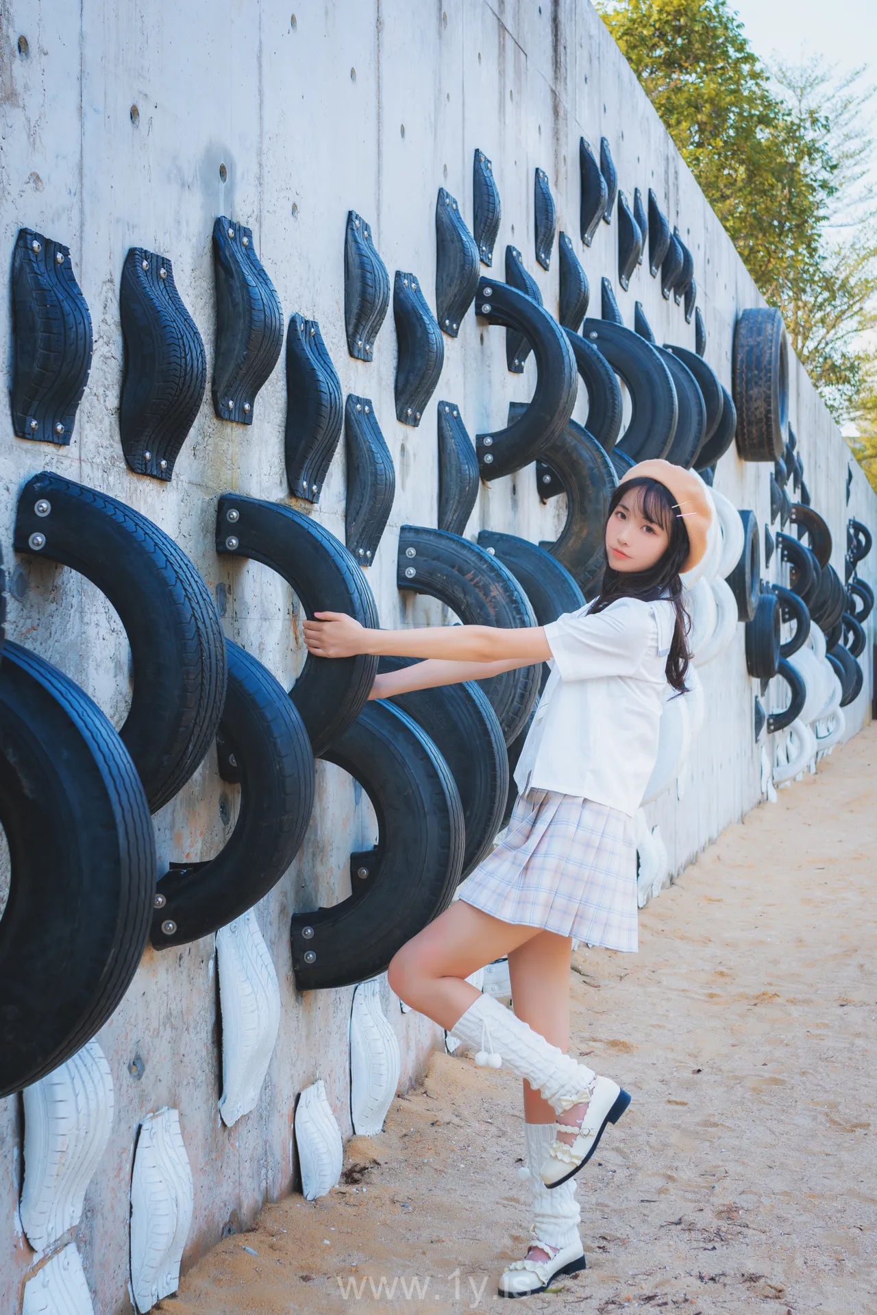西瓜酱 白云森林短袖无外套