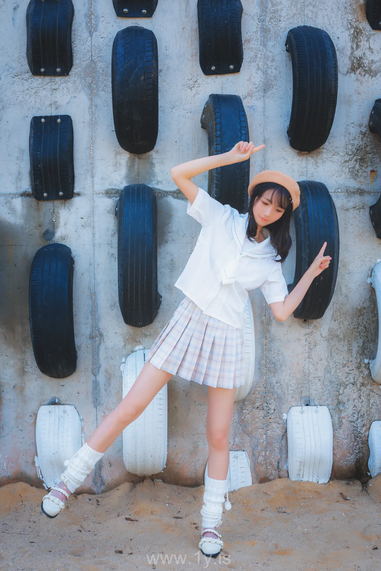 西瓜酱 白云森林短袖无外套