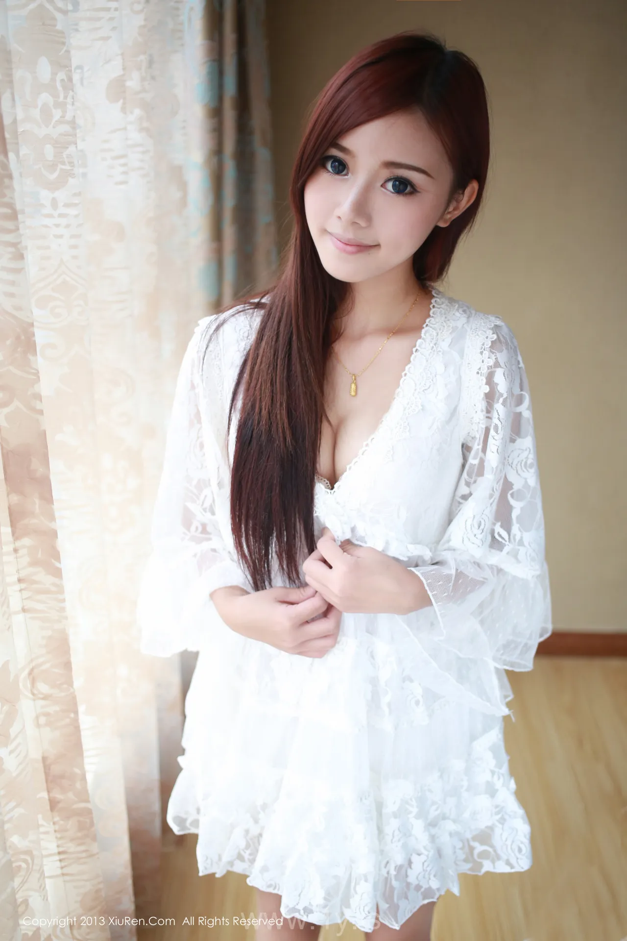 XIUREN(秀人网) NO.005 Adorable Girl Toro羽住私房篇