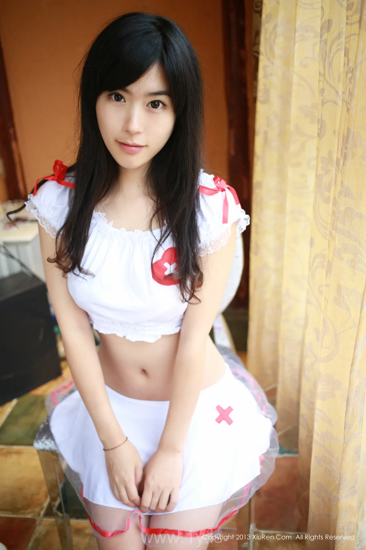 XIUREN(秀人网) NO.010 Charming Cutie 刘雪妮Verna