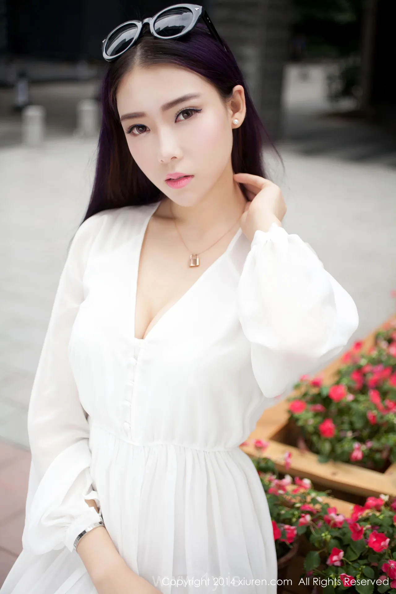XIUREN(秀人网) NO.131 Exquisite & Irresistible Goddess 梦娜Vanessa