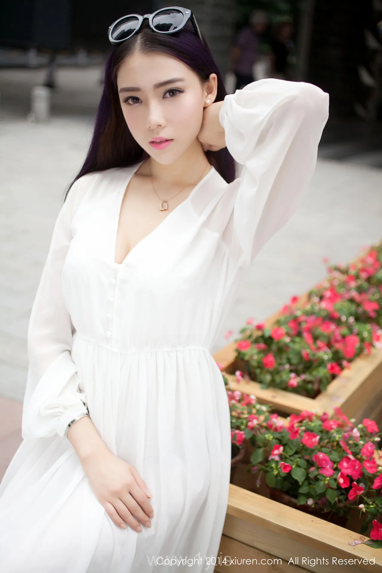 XIUREN(秀人网) NO.131 Exquisite & Irresistible Goddess 梦娜Vanessa