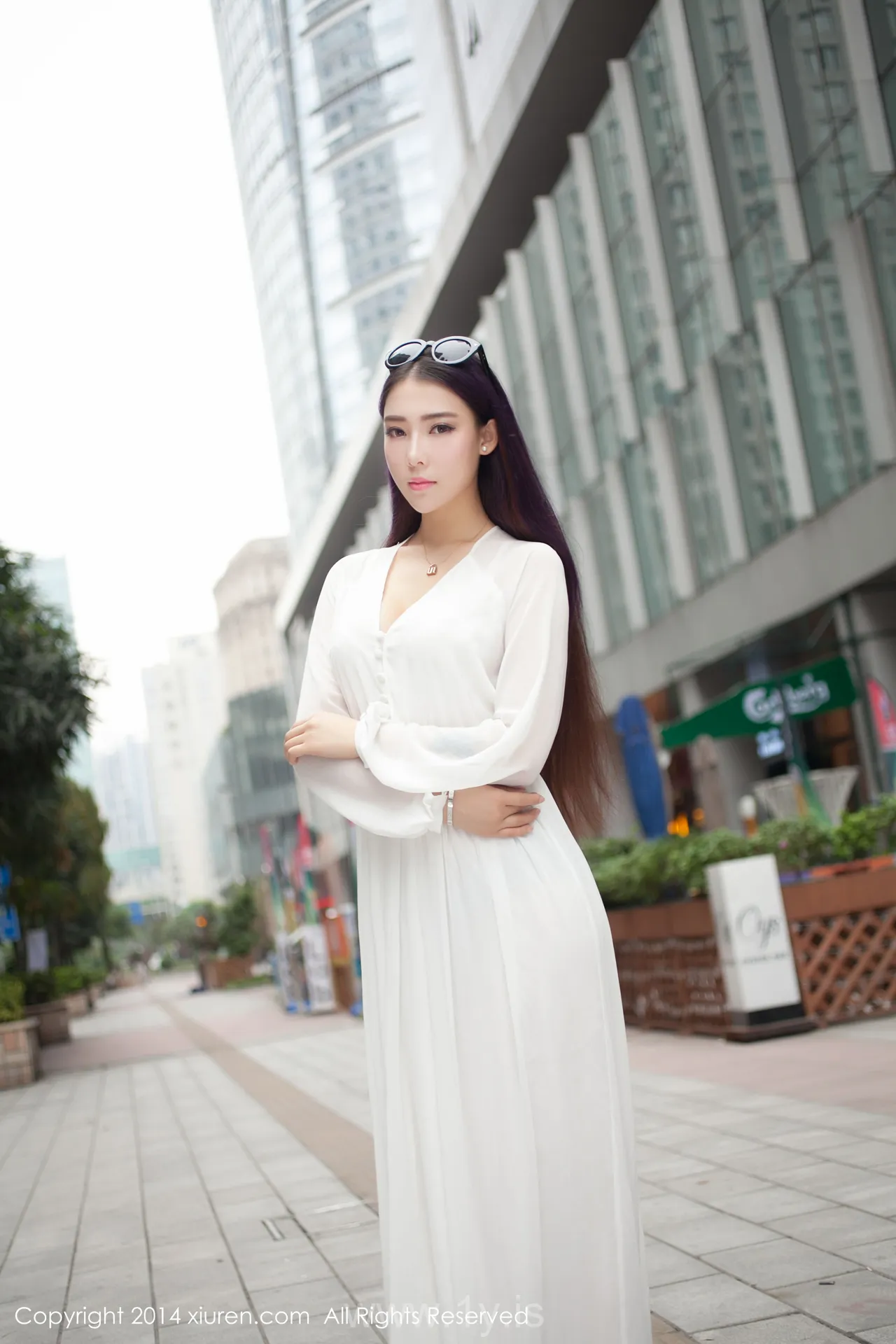 XIUREN(秀人网) NO.131 Exquisite & Irresistible Goddess 梦娜Vanessa