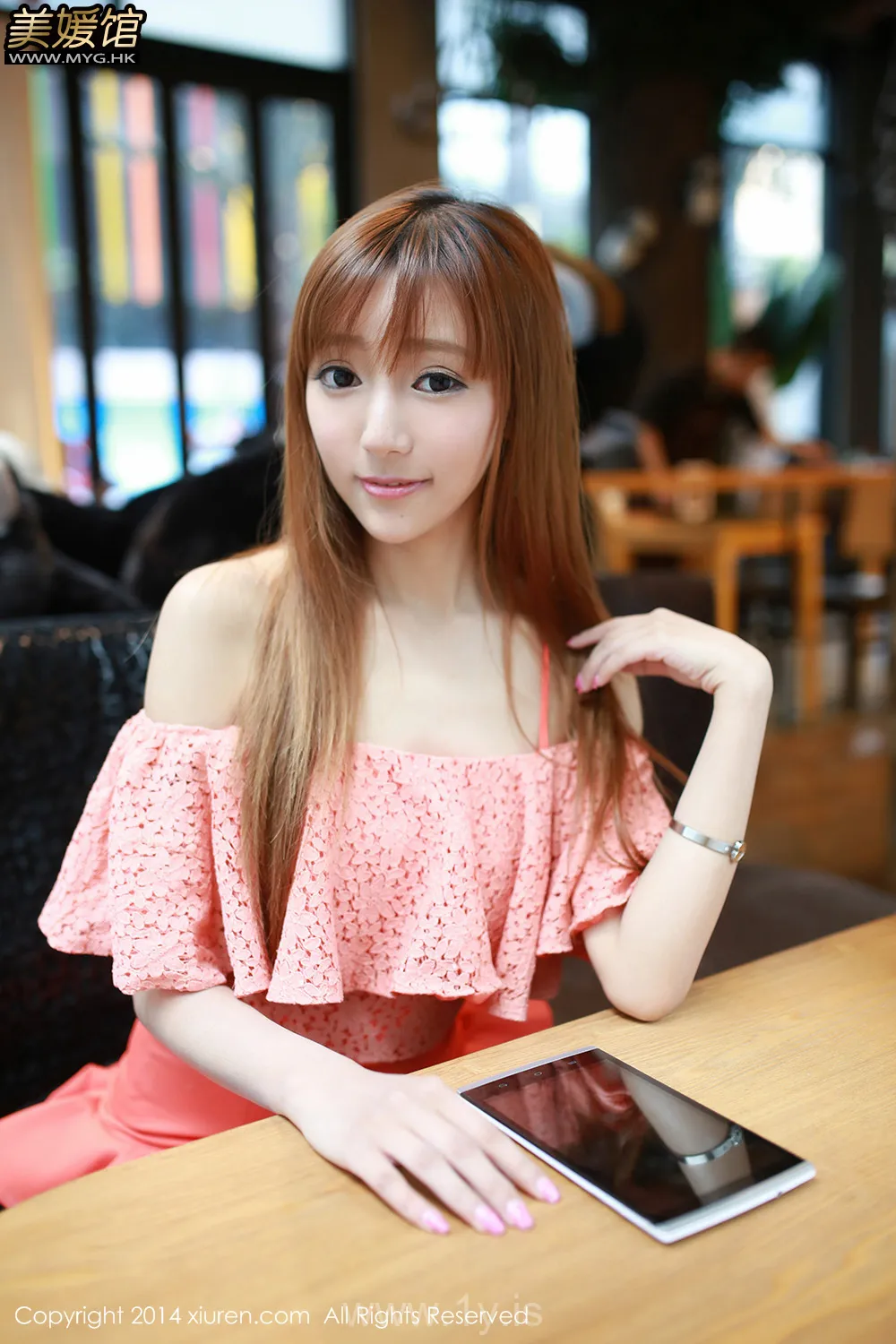 XIUREN(秀人网) NO.135 Stylish & Fashionable Chick 王馨瑶yanni