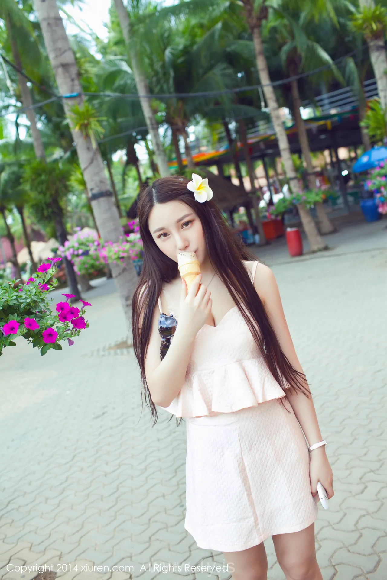 XIUREN(秀人网) NO.139 Appealing Model 刘奕宁Lynn
