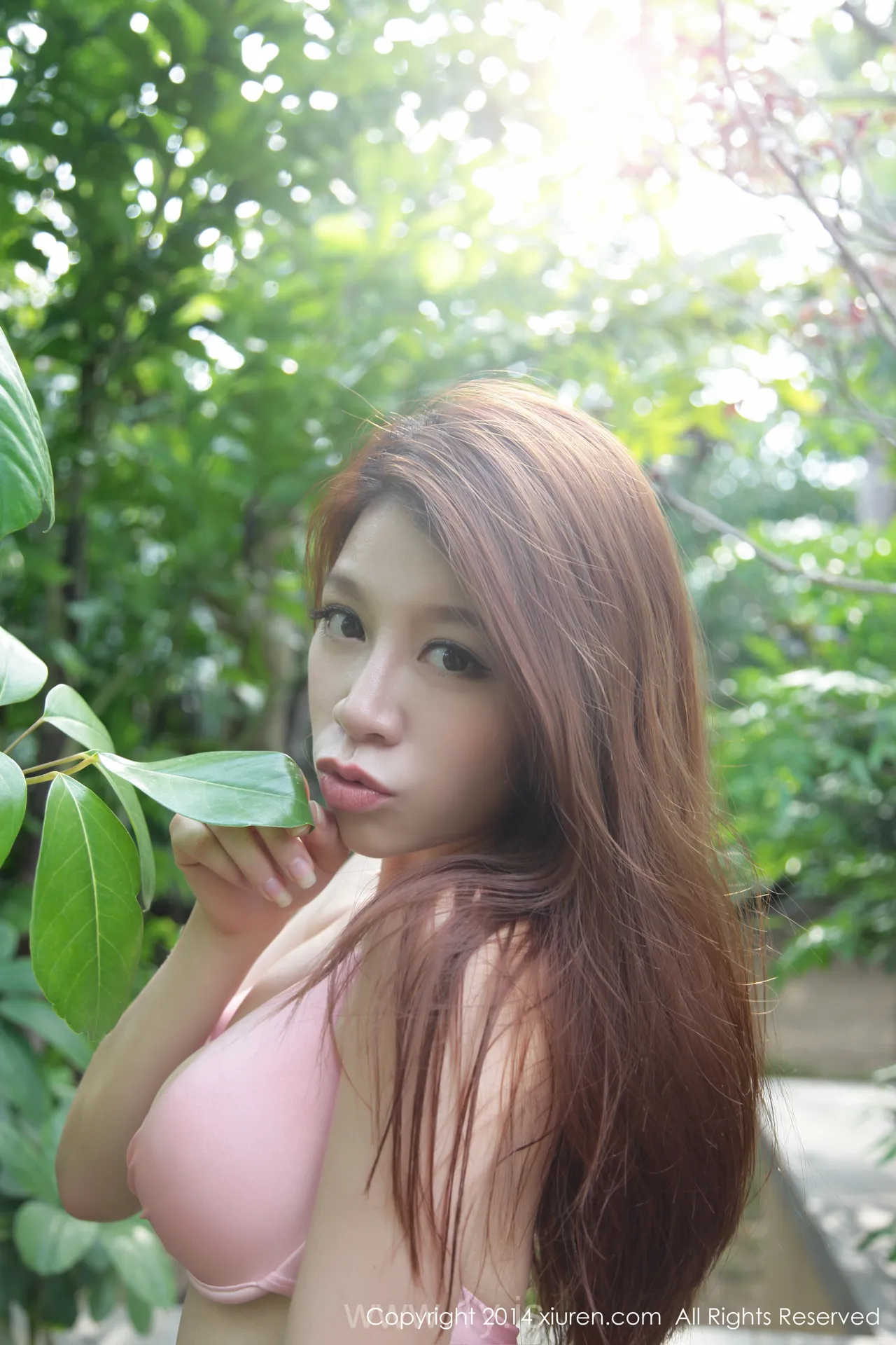 XIUREN(秀人网) NO.144 Good-looking & Irresistible Model vetiver嘉宝贝儿