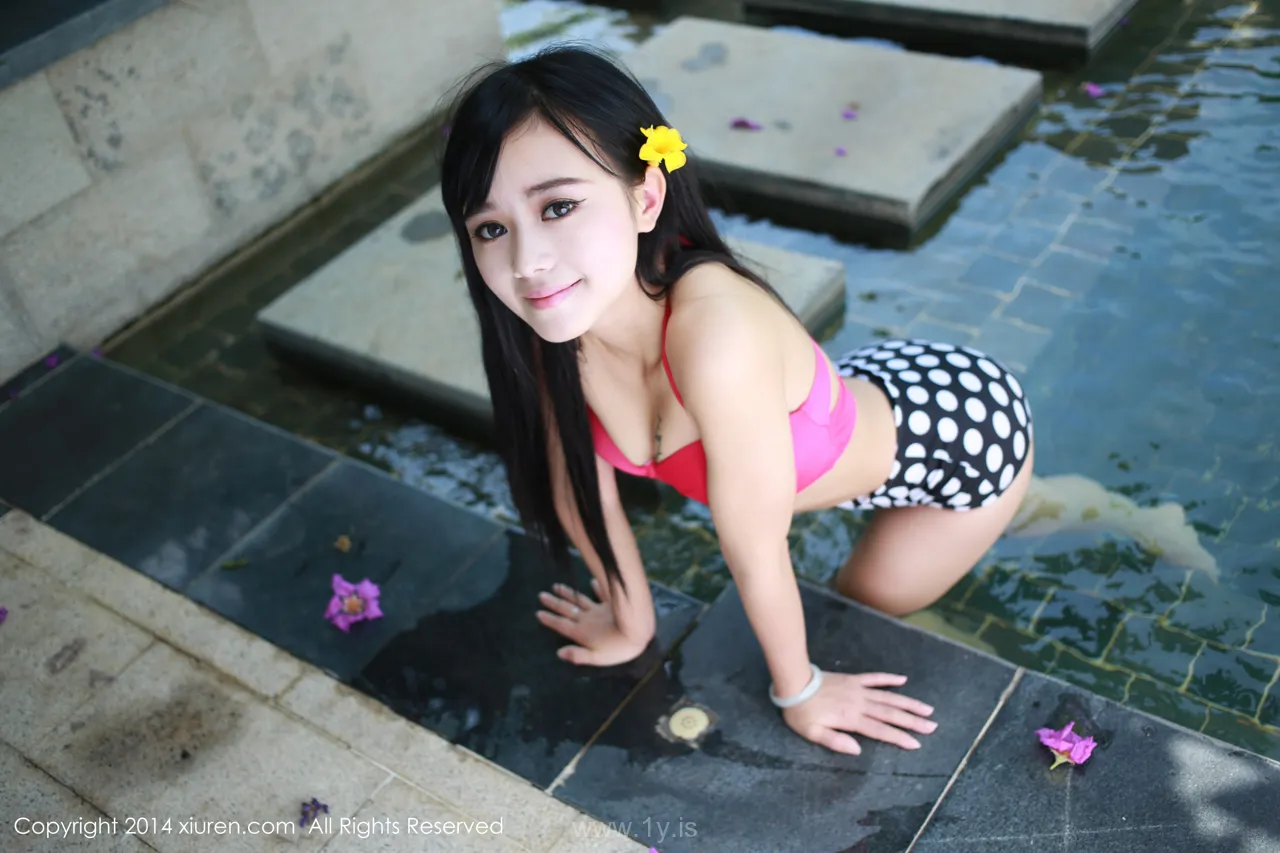 XIUREN(秀人网) NO.153 Charming & Sexy Hottie toro羽住