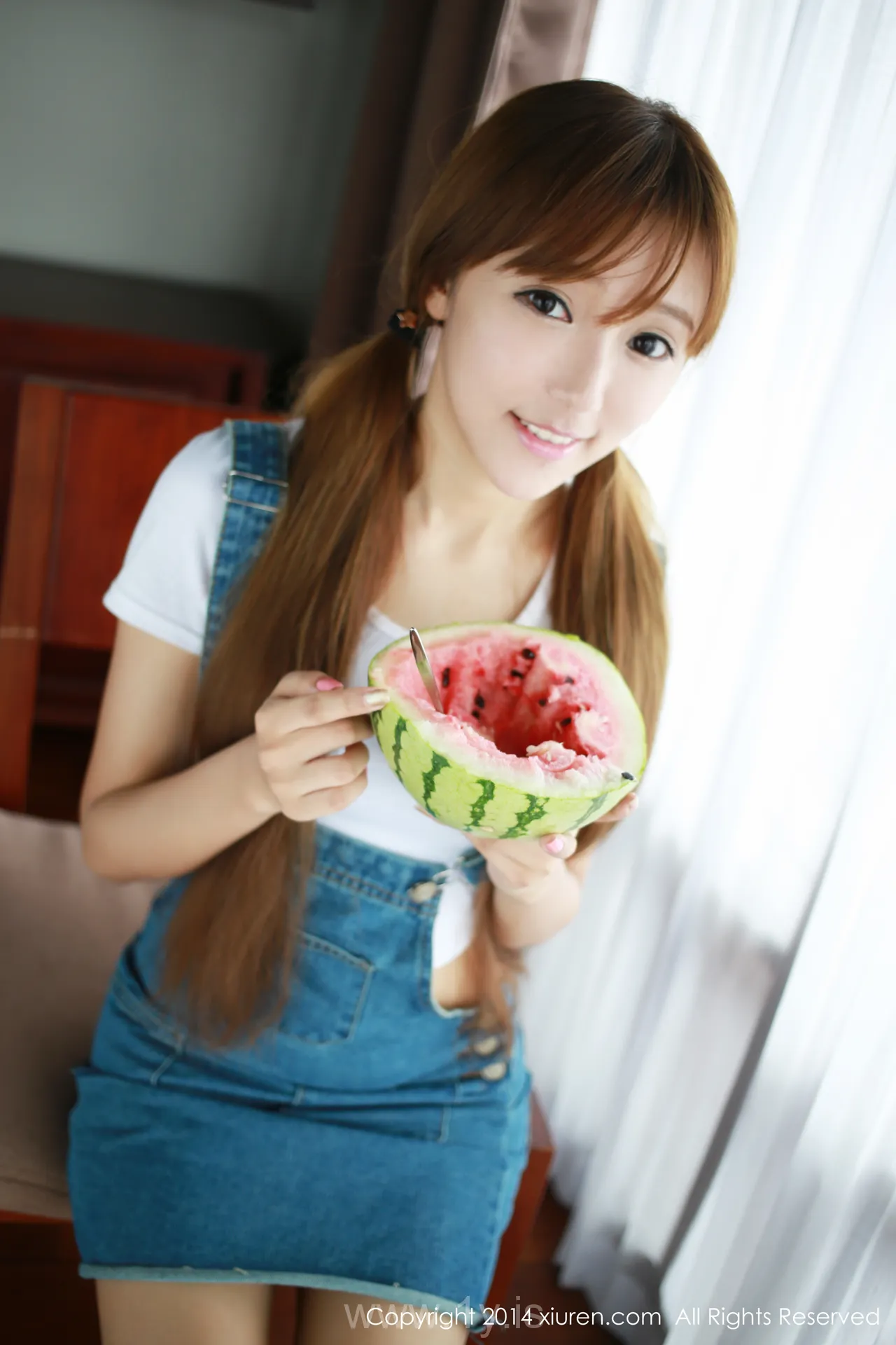 XIUREN(秀人网) NO.162 Slender & Stunning Goddess 王馨瑶yanni