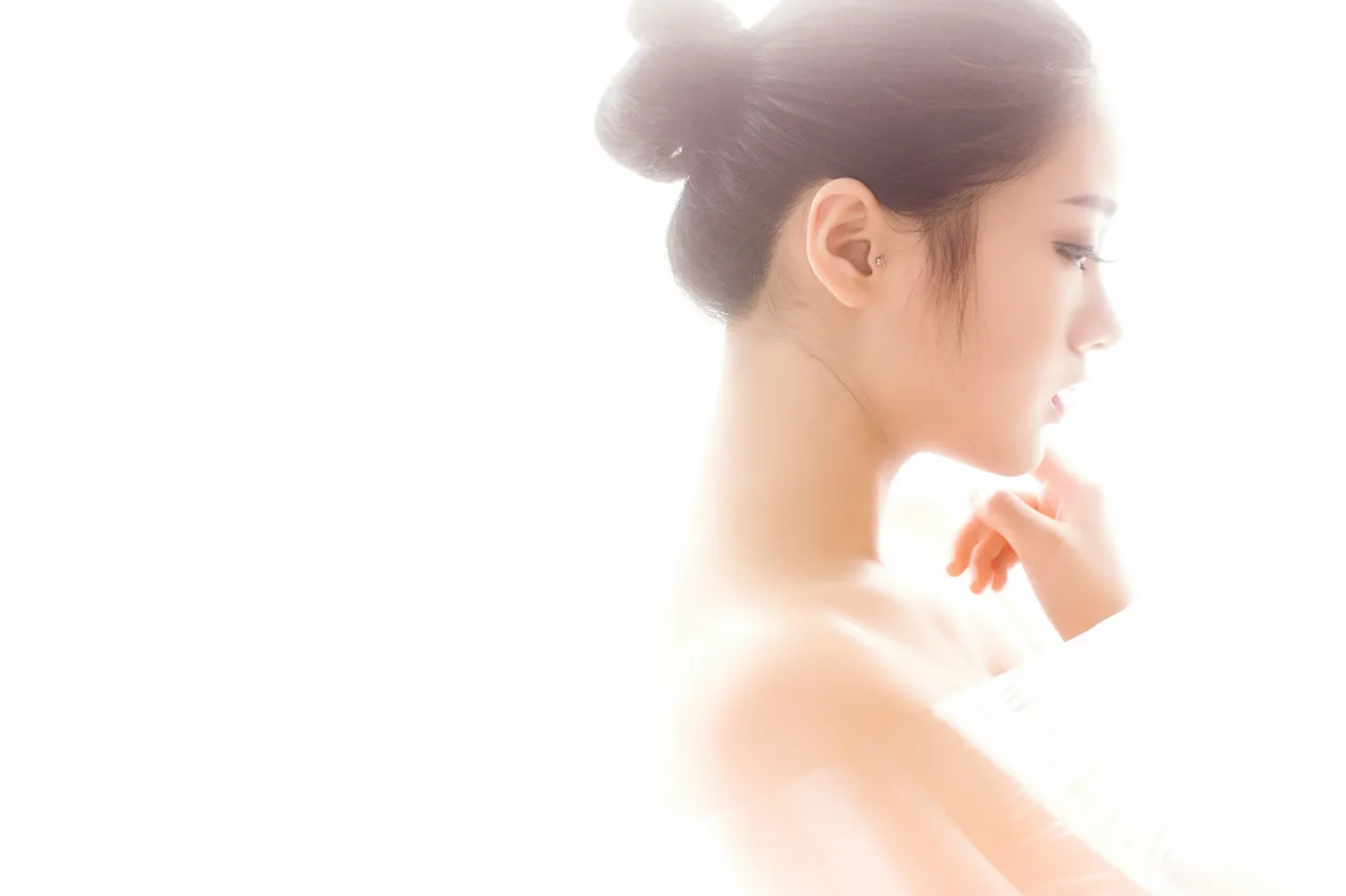 XIUREN(秀人网) NO.236 Good-looking Cougar YOYO苏小苏