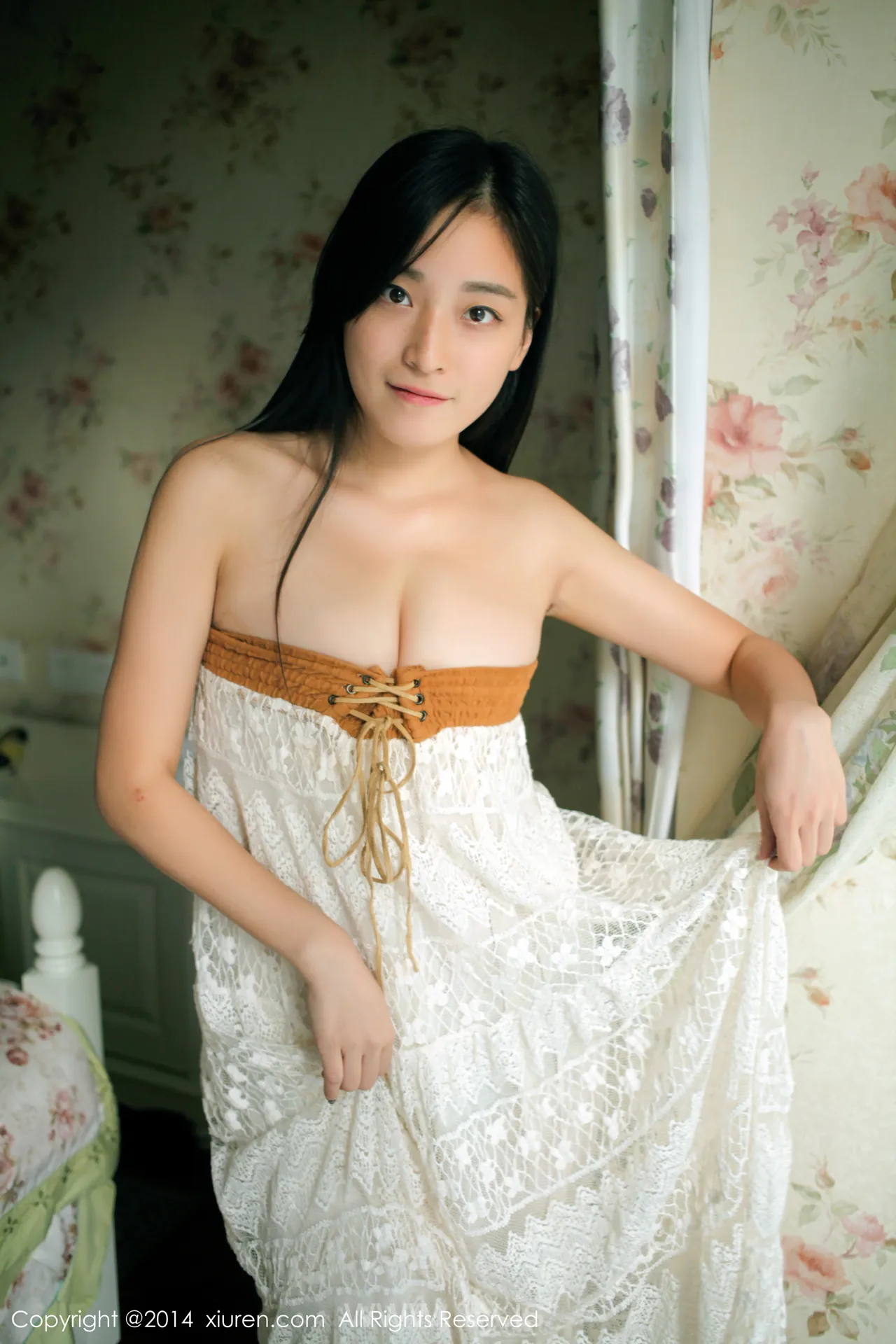 XIUREN(秀人网) NO.246 Delightful & Extraordinary Beauty 乔伊joy