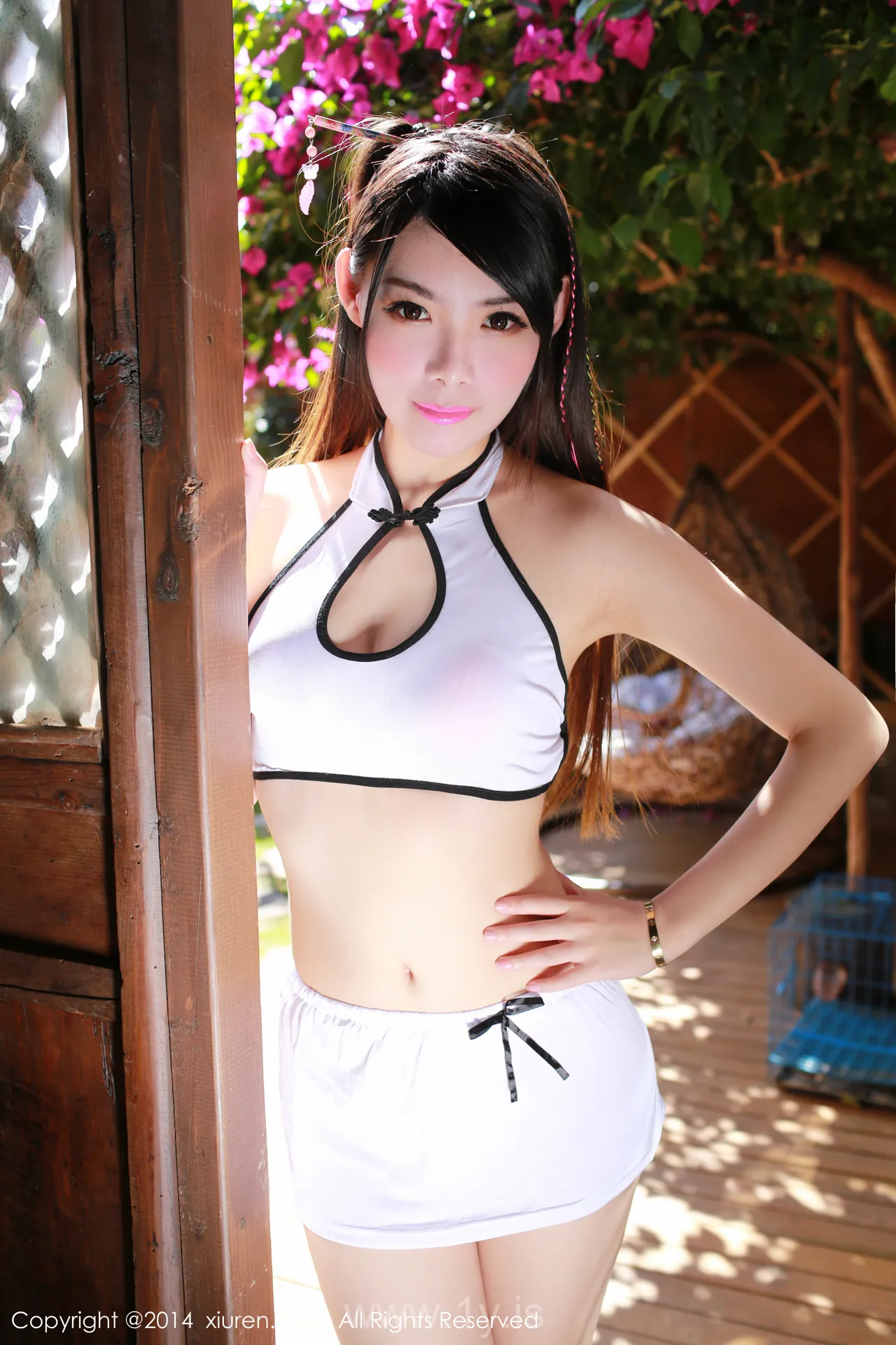 XIUREN(秀人网) NO.248 Refined & Extraordinary Mature Princess MARA酱