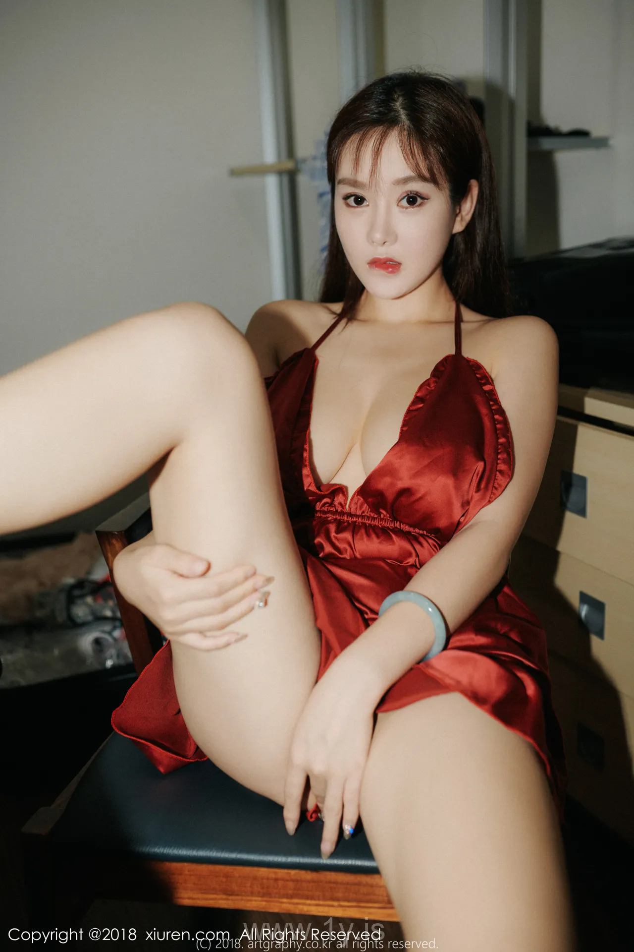 XIUREN(秀人网) NO.1204 Attractive Asian Girl 易阳Silvia