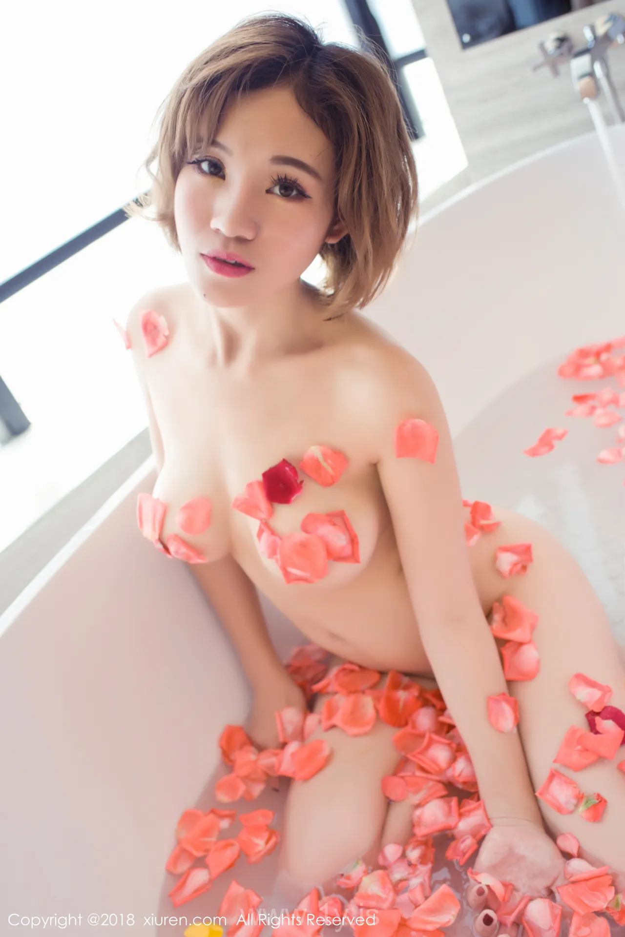 XIUREN(秀人网) NO.1218 Decent Chinese Mature Princess 多香子