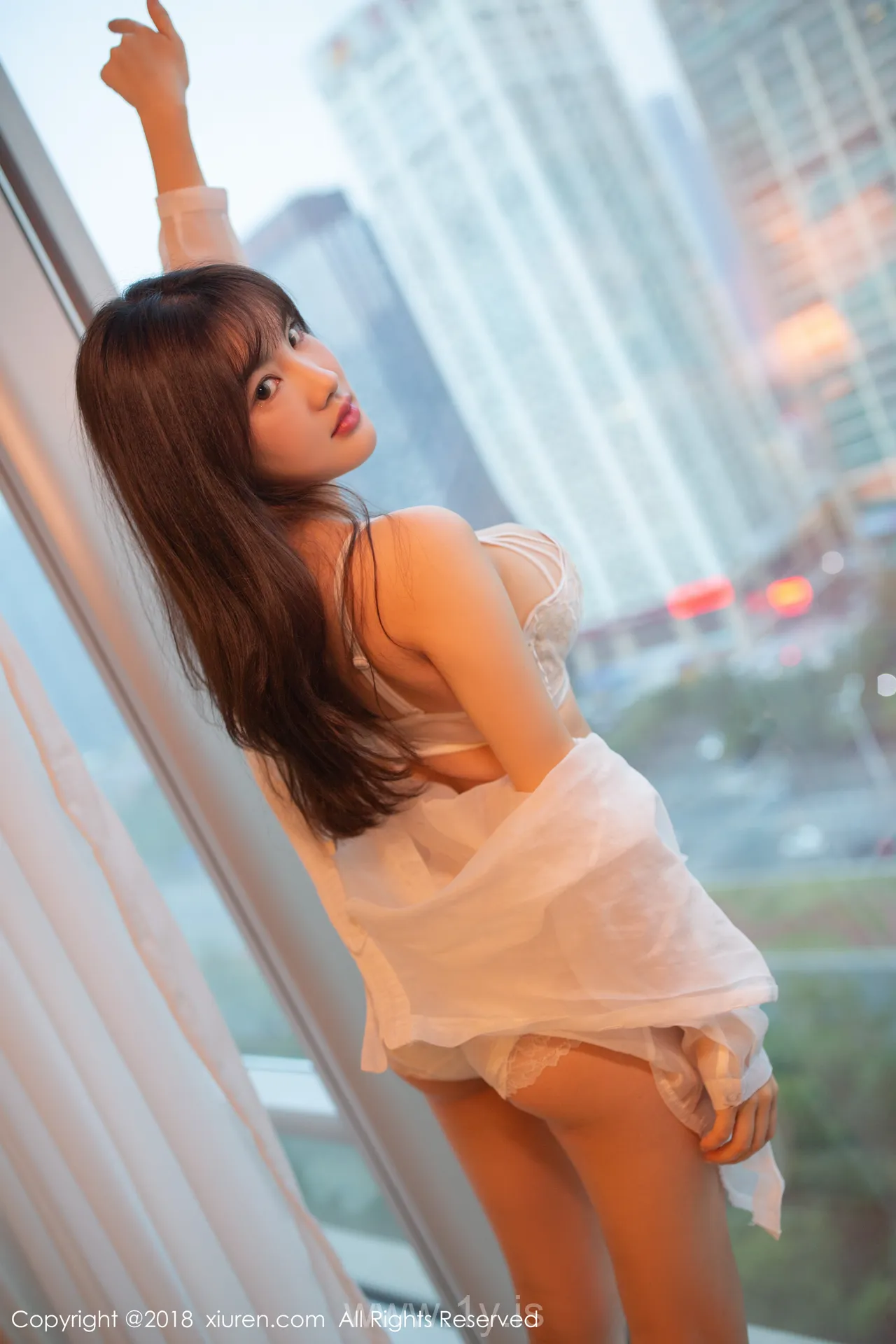 XIUREN(秀人网) NO.1291 Breathtaking & Delightful Asian Peri 小仓鼠