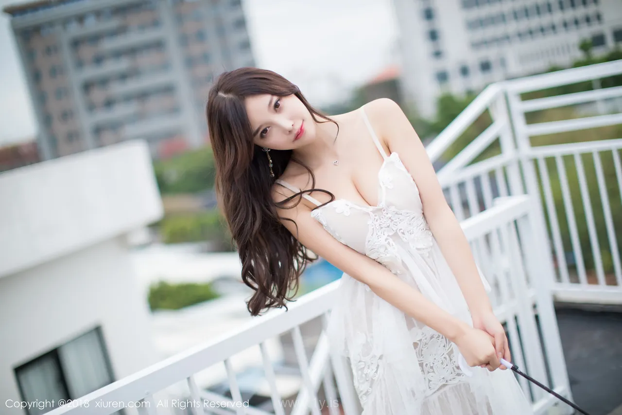 XIUREN(秀人网) NO.1296 Pretty Chinese Cougar 杨晨晨sugar