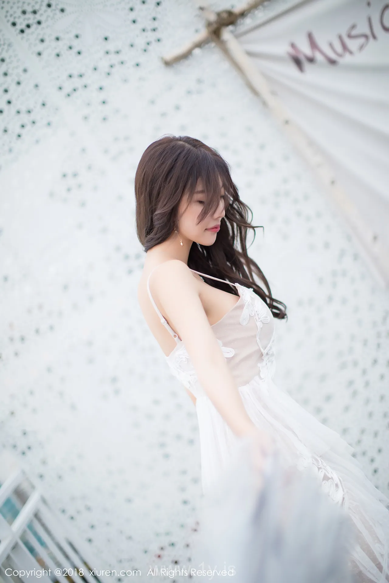 XIUREN(秀人网) NO.1296 Pretty Chinese Cougar 杨晨晨sugar