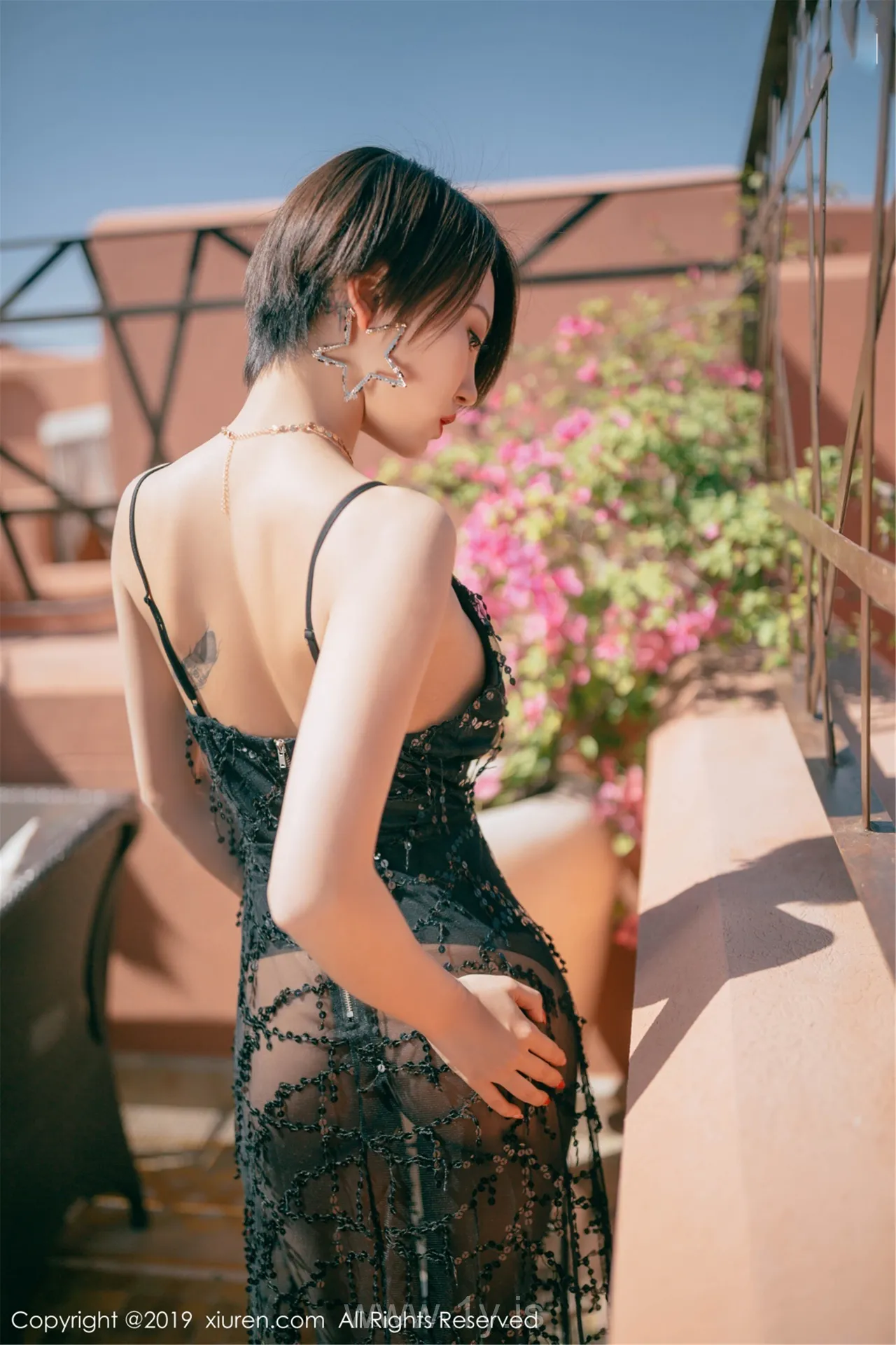 XIUREN(秀人网) NO.1393 Pretty & Stunning Chinese Girl 冯木木LRIS