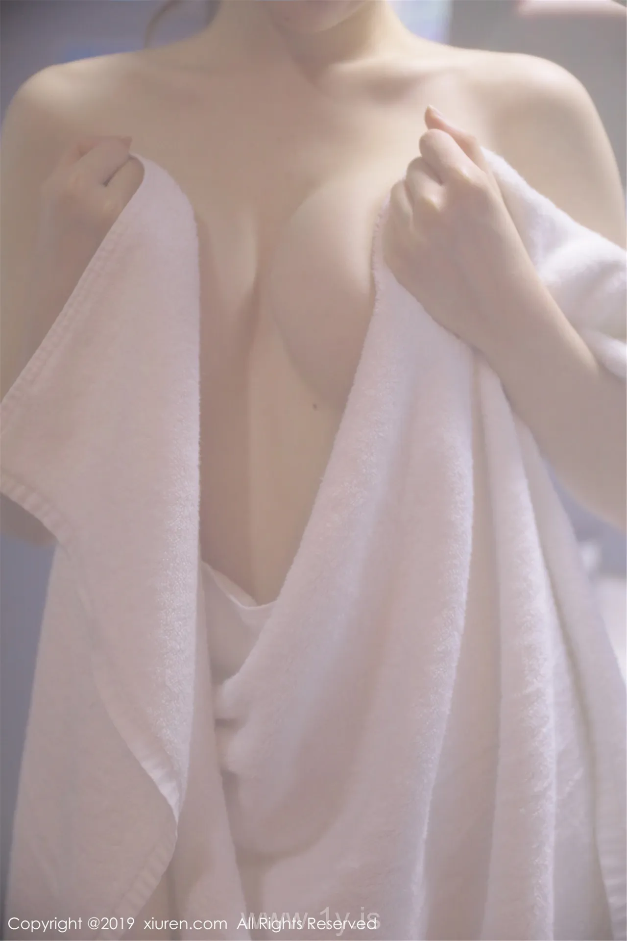 XIUREN(秀人网) NO.1449 Slender & Attractive Asian Mature Princess 沈梦瑶