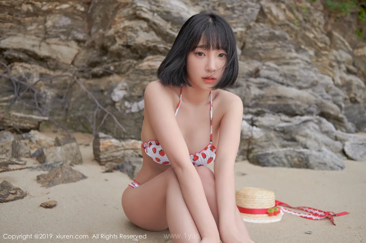 XIUREN(秀人网) NO.1611 Good-looking & Pretty Asian Babe 模特_卿卿