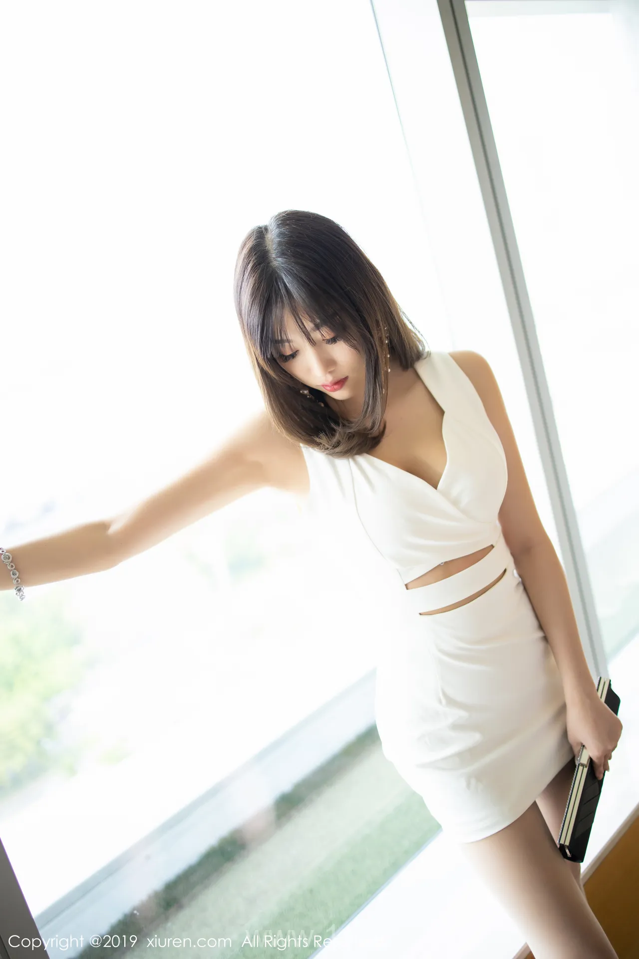 XIUREN(秀人网) NO.1695 Decent Chinese Chick 杨晨晨sugar