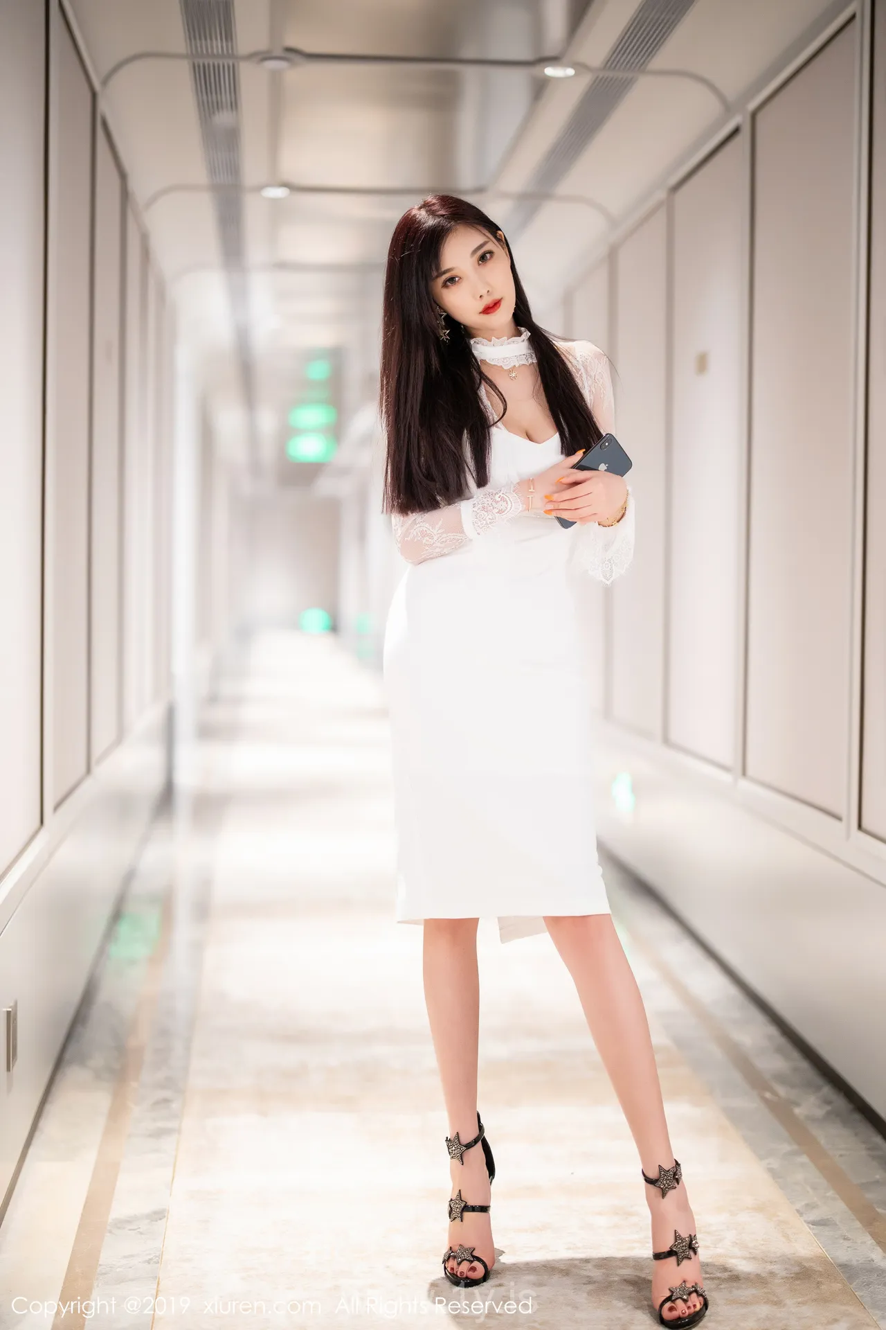 XIUREN(秀人网) NO.1884 Attractive Asian Model 杨晨晨sugar