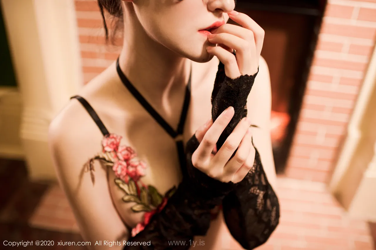 XIUREN(秀人网) NO.1923 Slim Asian Model 沈梦瑶