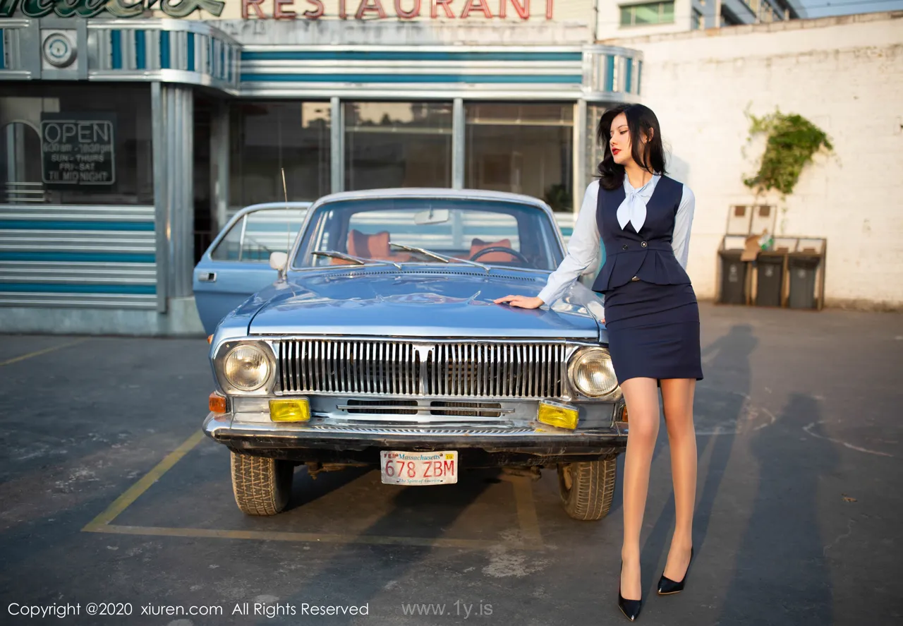 XIUREN(秀人网) NO.1979 Attractive Chinese Hottie 就是阿朱啊