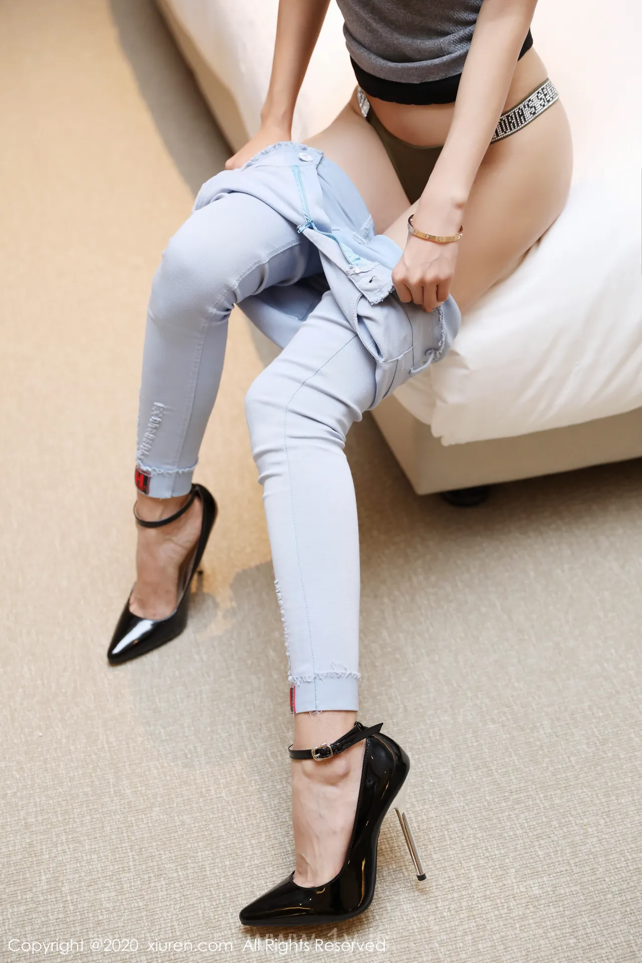 XIUREN(秀人网) NO.2029 Pretty & Fancy Chinese Hottie 田小燕Vicky