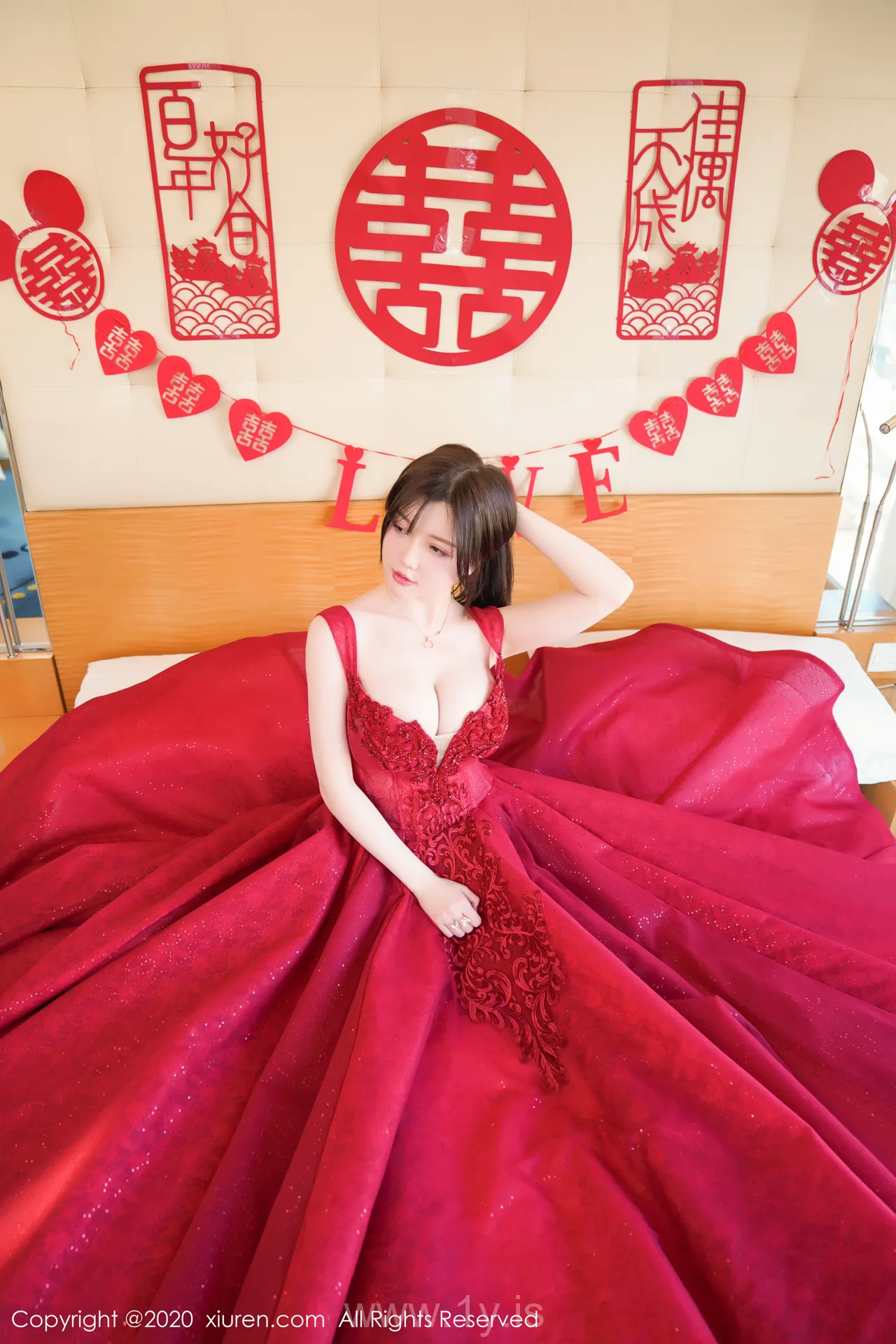 XIUREN(秀人网) NO.2058 Beautiful Chinese Babe 糯美子Mini