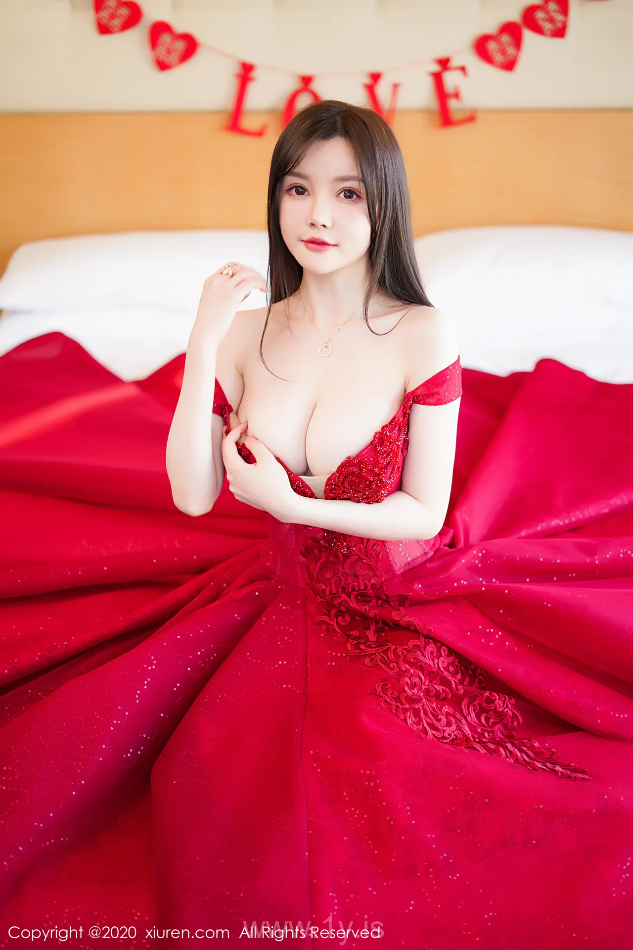 XIUREN(秀人网) NO.2058 Beautiful Chinese Babe 糯美子Mini